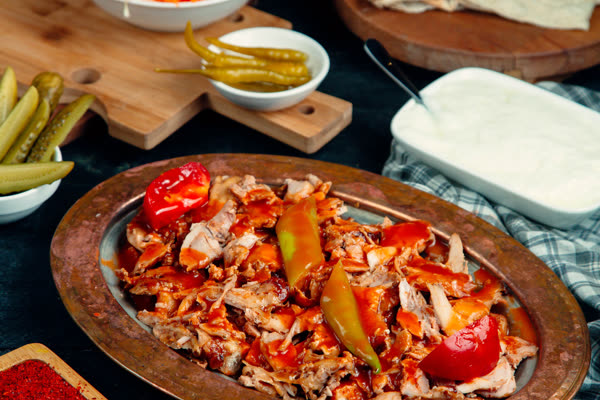 Tavuk Döner — Defne Yaprak Döner